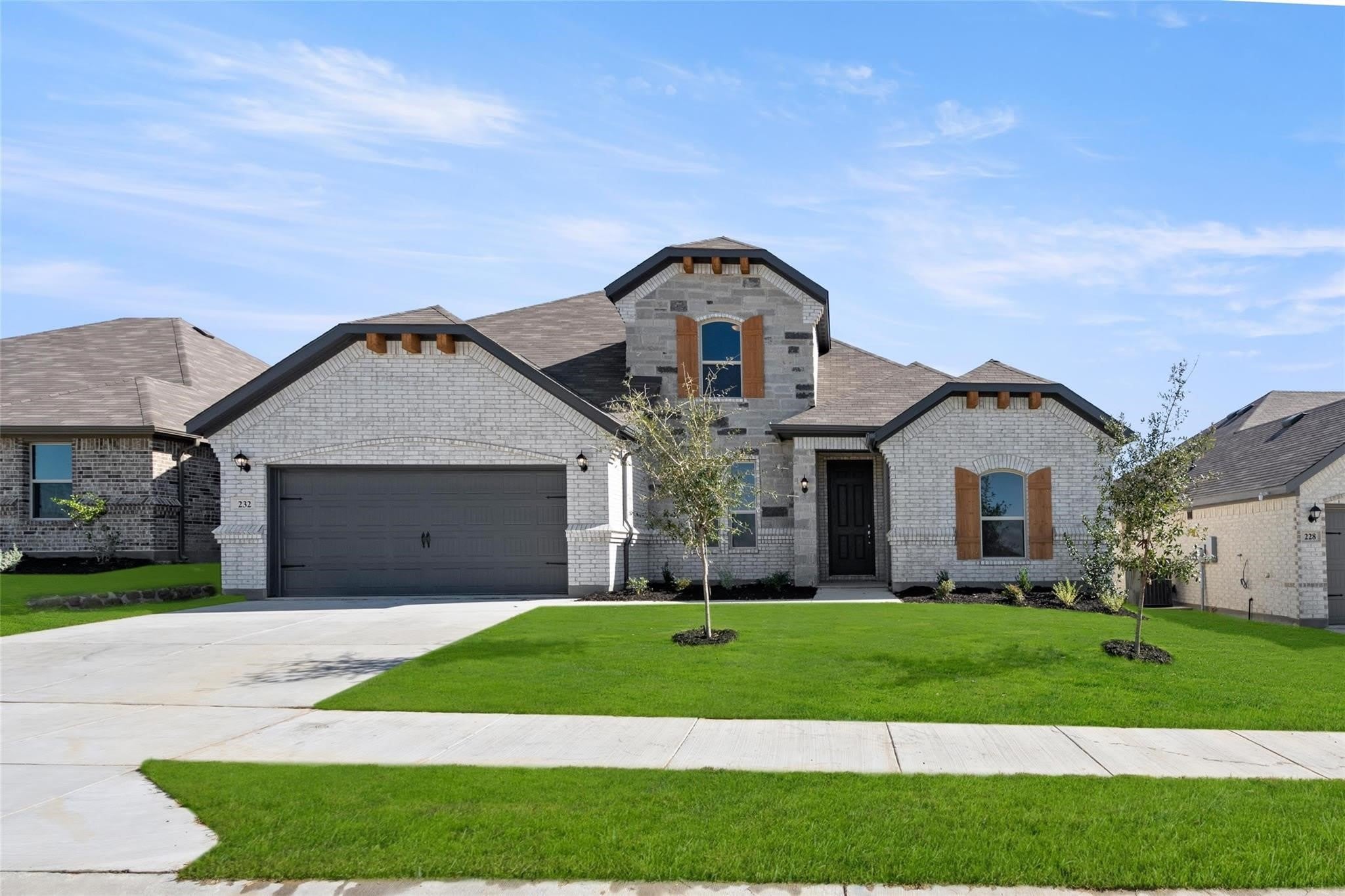 232 Restoration Avenue – photo 1