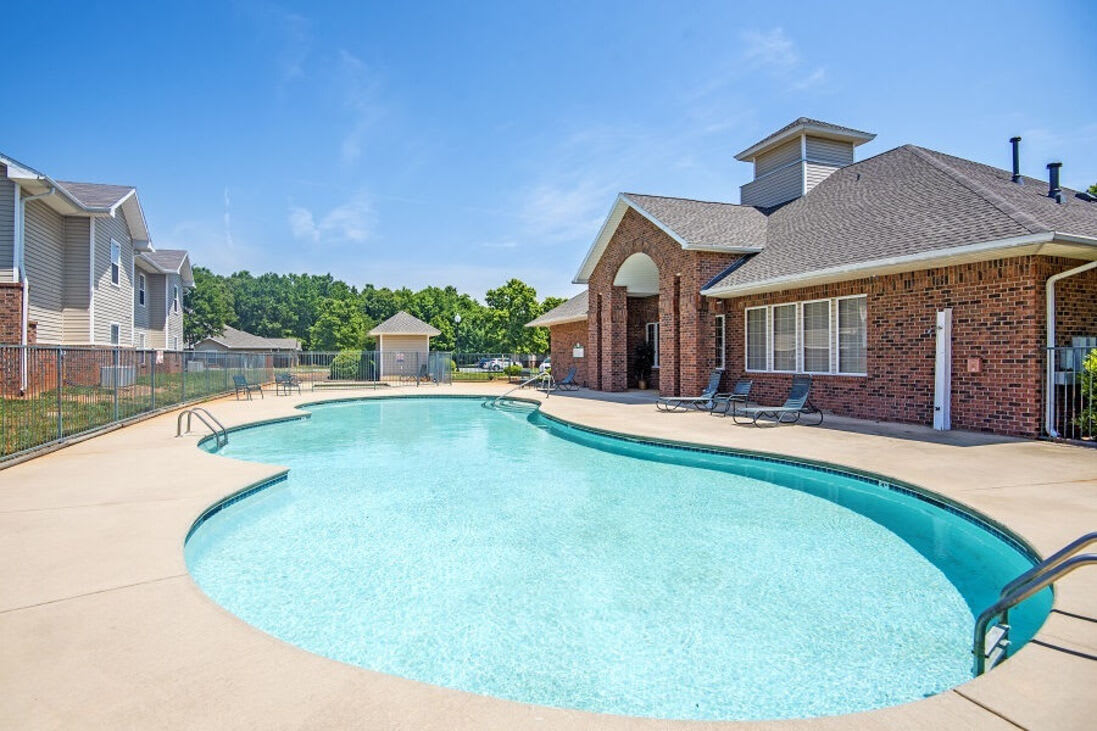 Laurel Pointe – photo 5