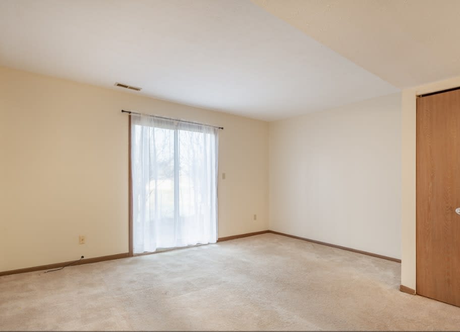 985 Wadsworth Road-B – photo 2