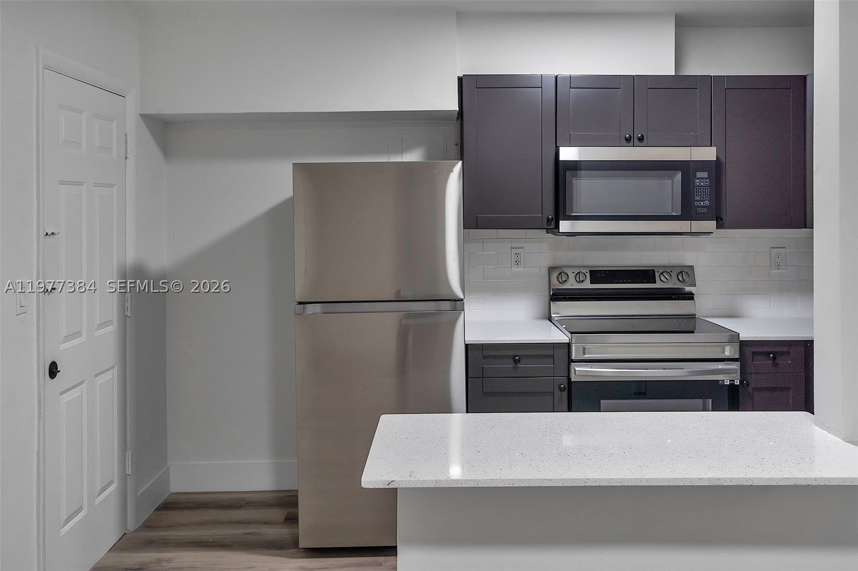 4037 SW 65th Ave – photo 5