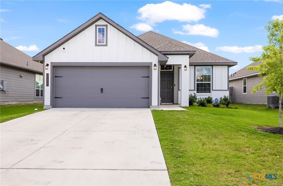 242 Boatright Boulevard – photo 1