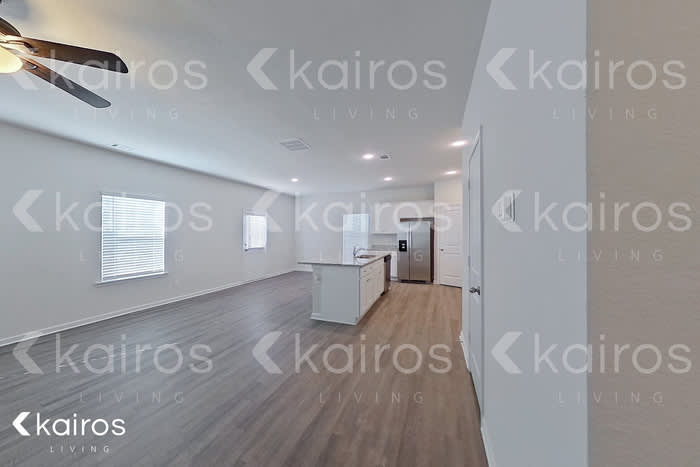 3474 Bridgewood Drive – photo 4