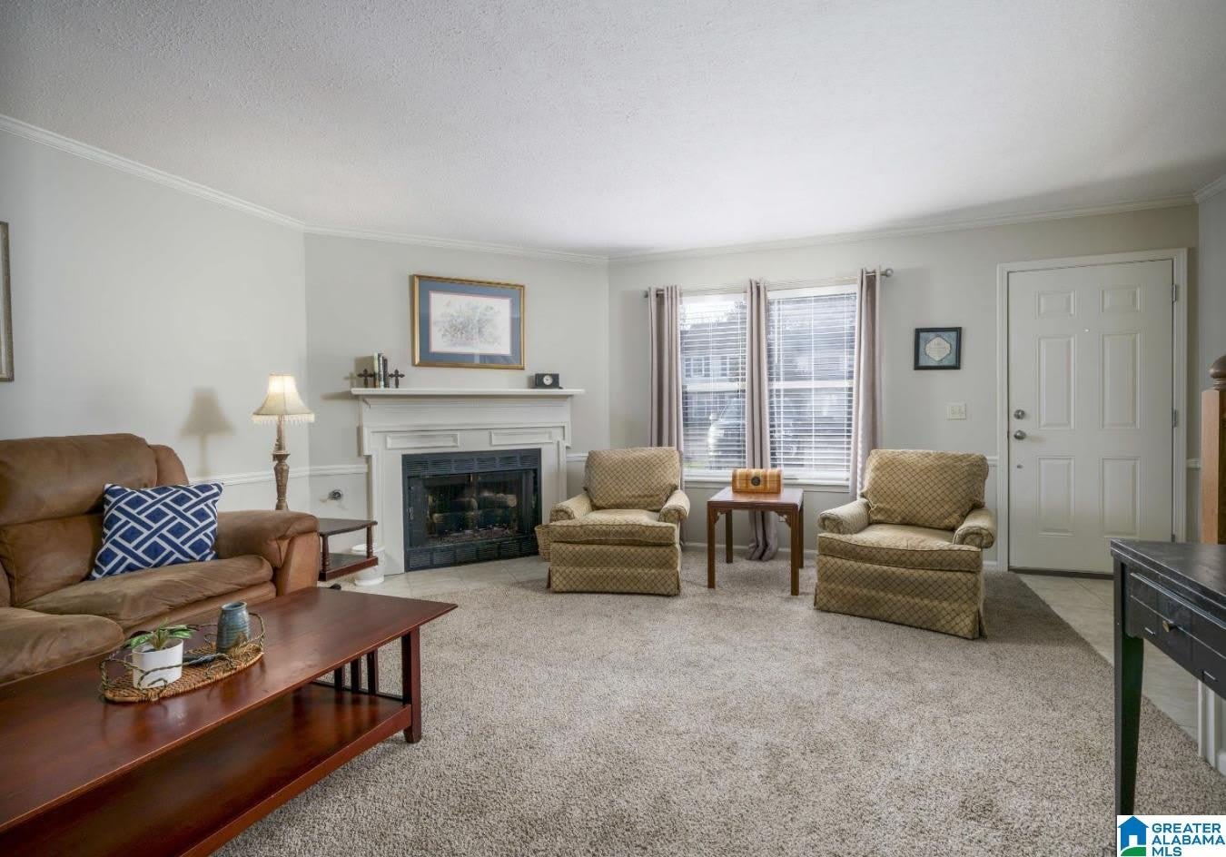 1032 Fairfax Drive – photo 3