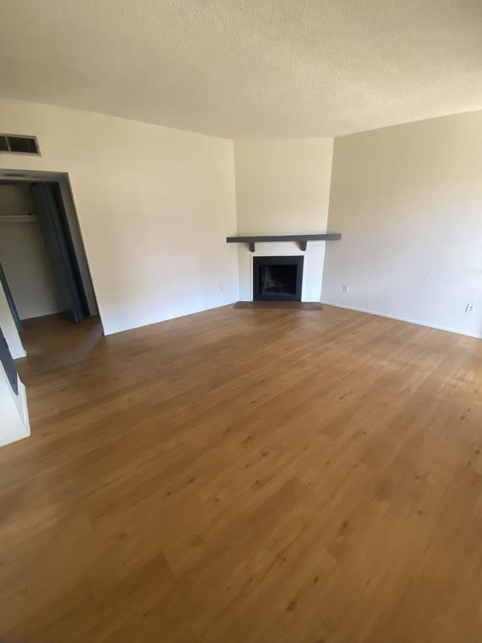 610 East Lester Street – photo 2