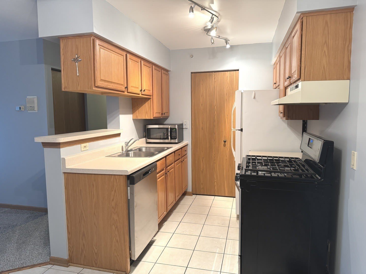727 Elm Lane – photo 5