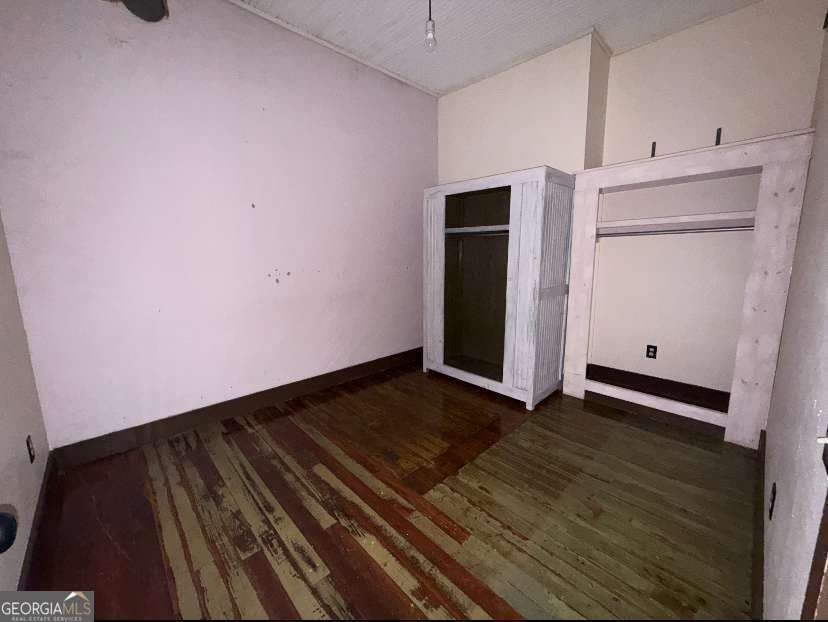359 Railroad Street – photo 5