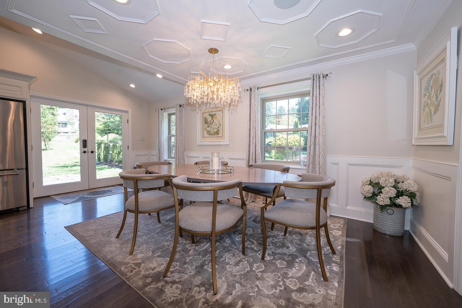 602 MONTGOMERY SCHOOL Lane – photo 4