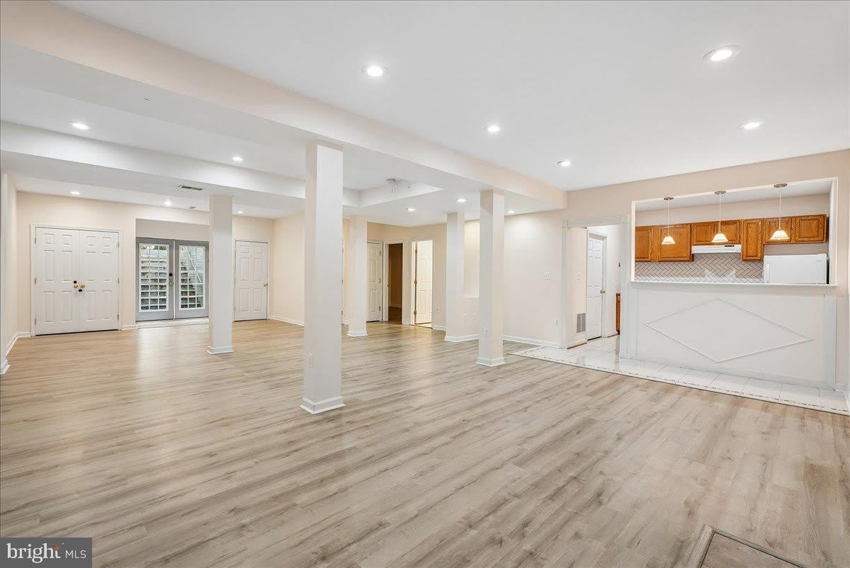 905 ROYAL ELM CT – photo 5