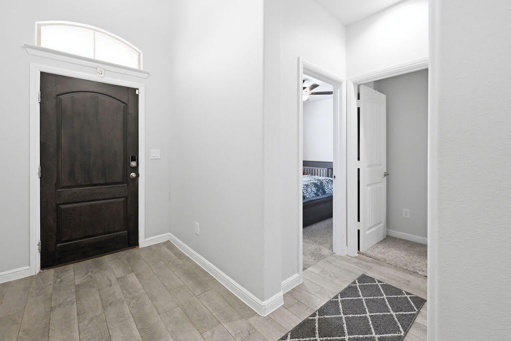 8401 E County Rd 114 – photo 2