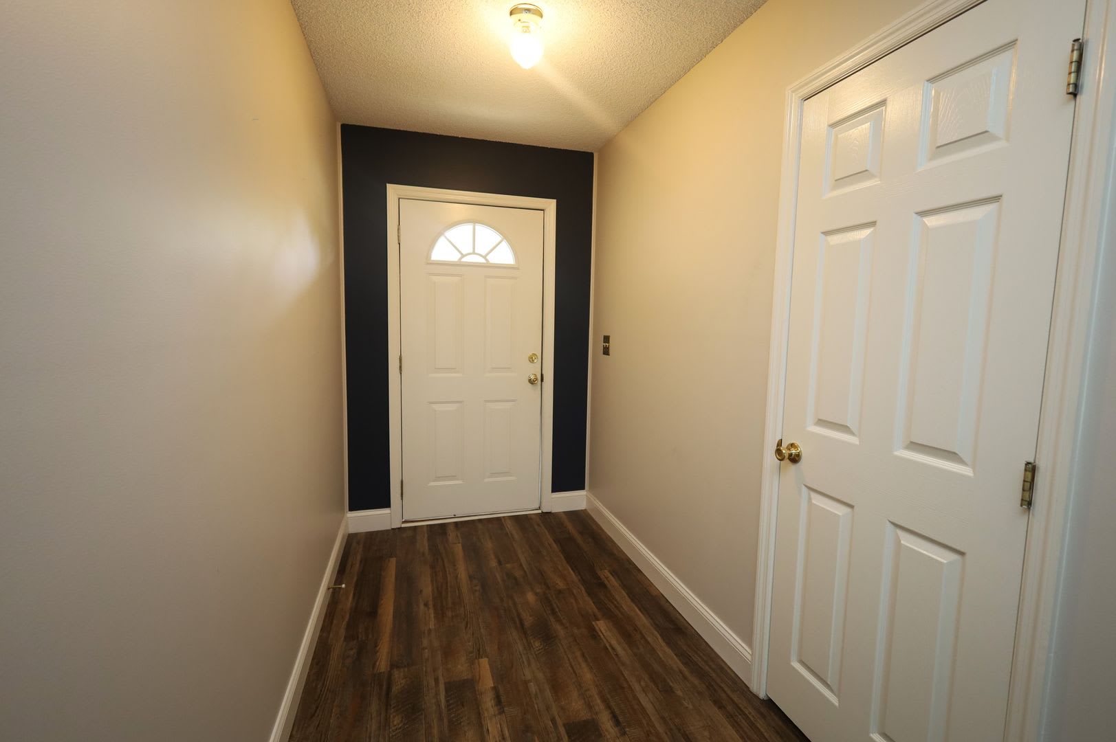 326 Jennifer Circle – photo 2