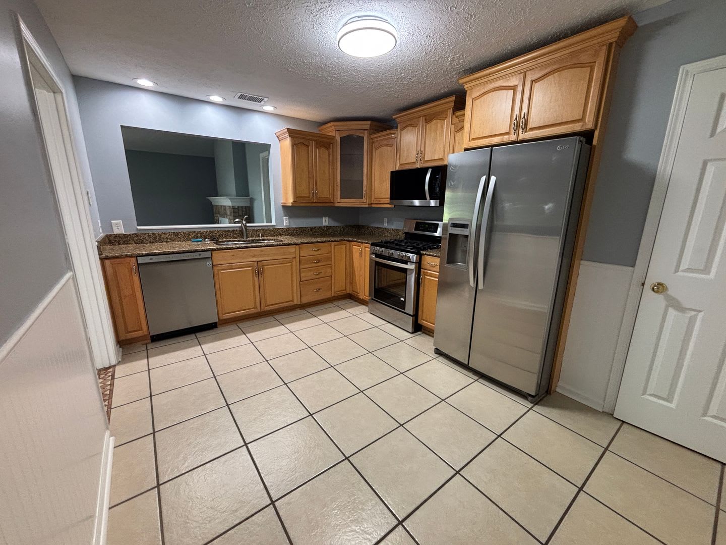 6903 Ross Dr – photo 3