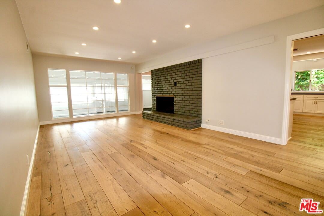 5415 Coldwater Canyon Ave – photo 4