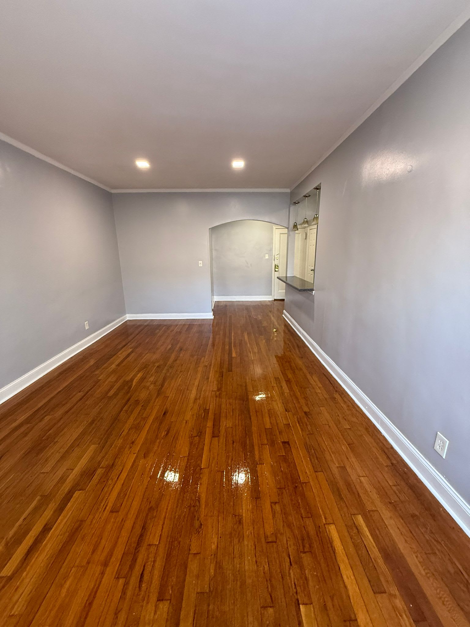 33 S Munn Ave – photo 3