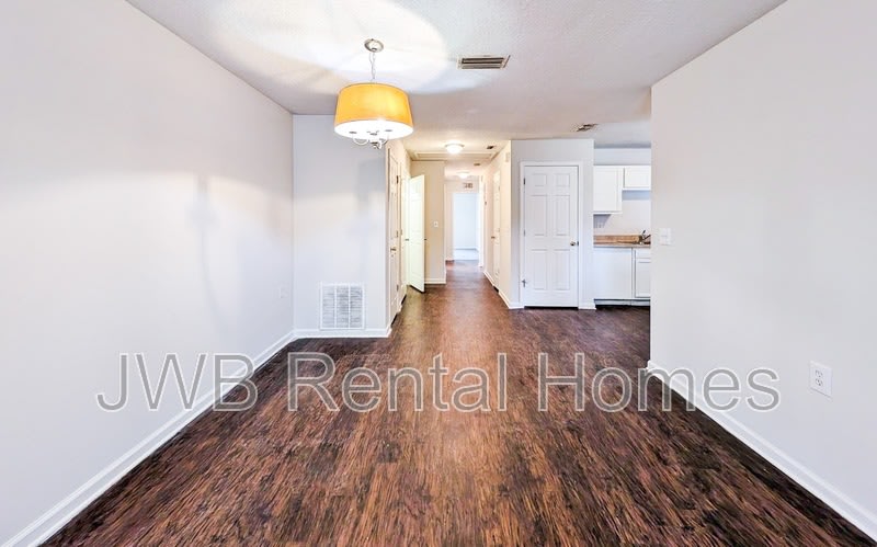 8712 Hare Ave – photo 4