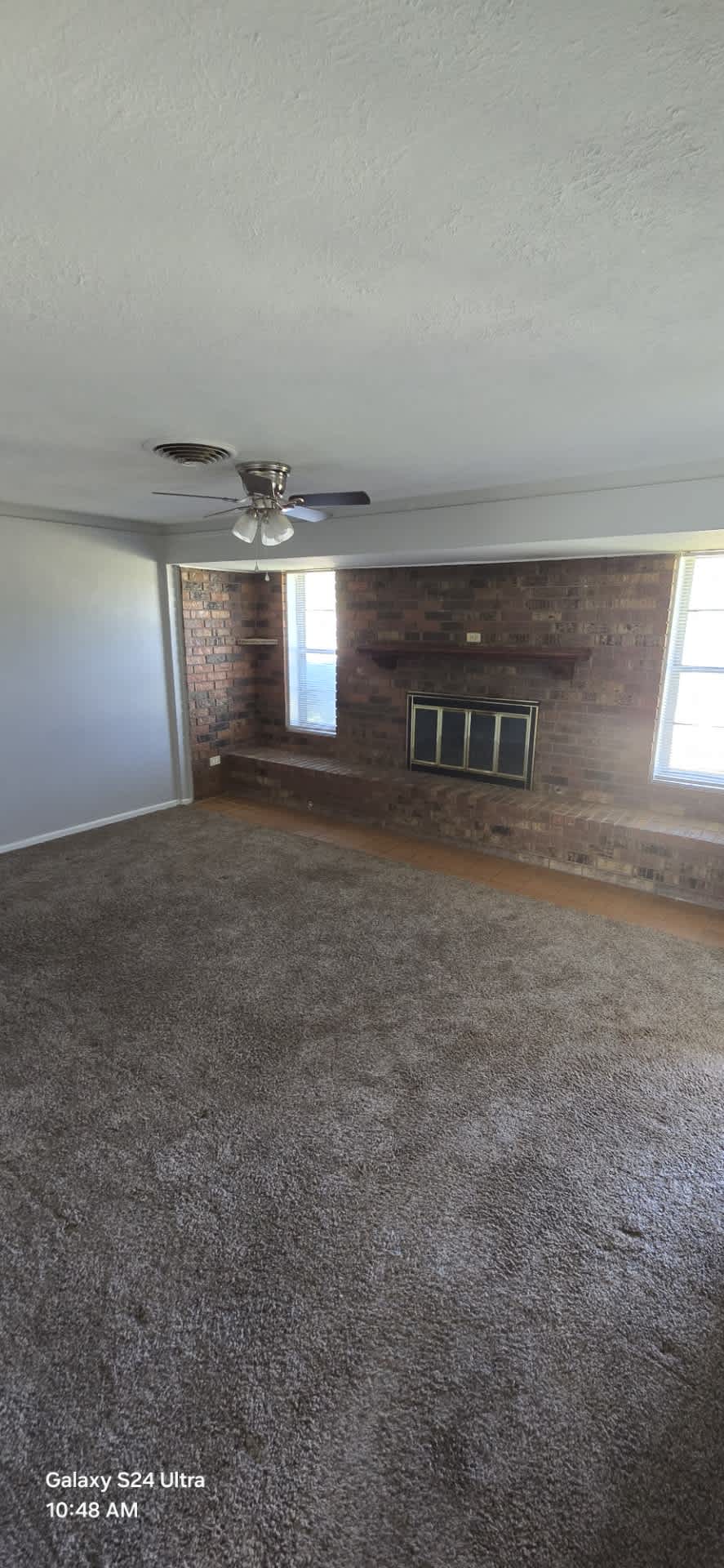 1609 Douglas Dr – photo 2