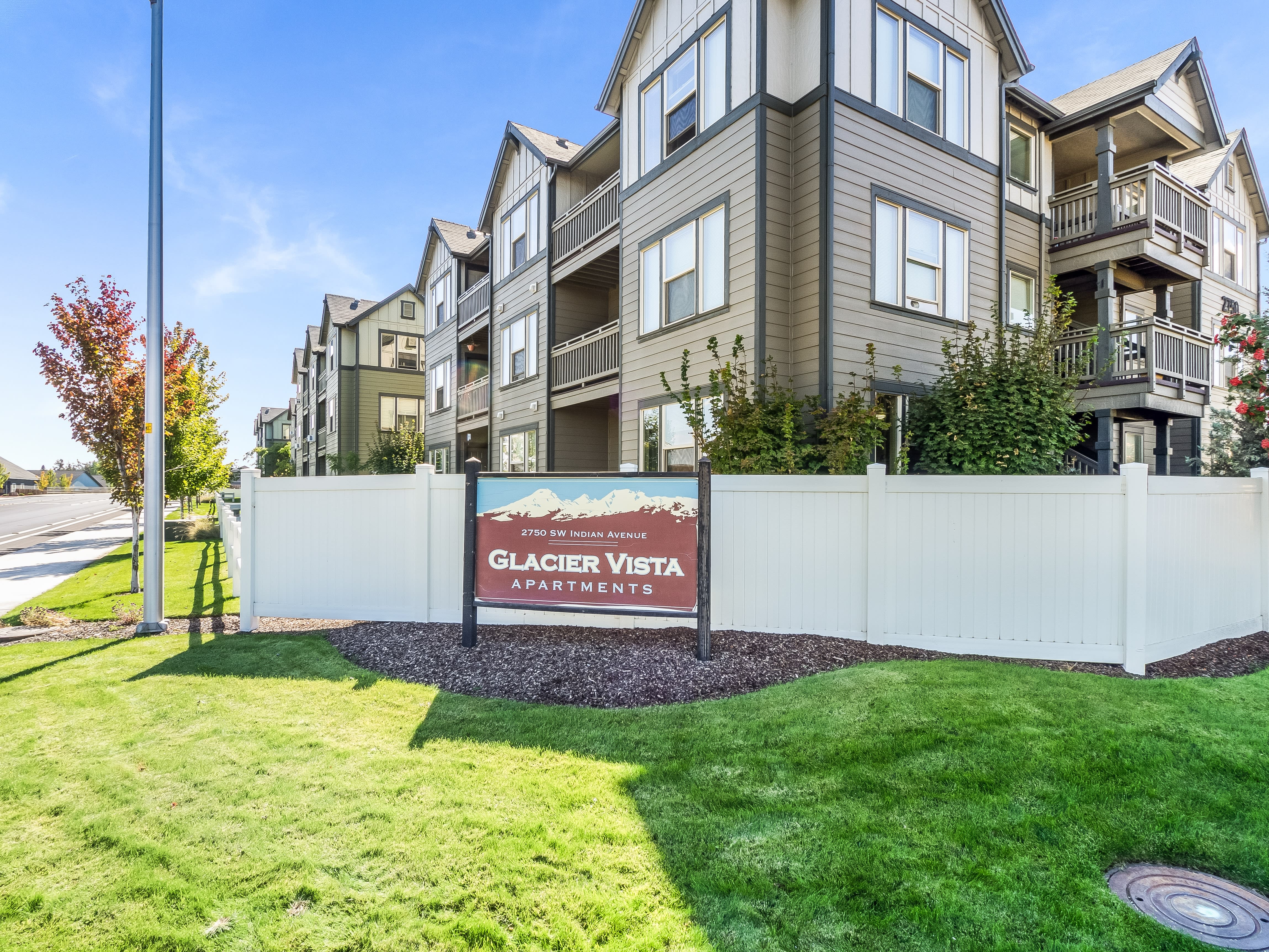 Glacier Vista – photo 1