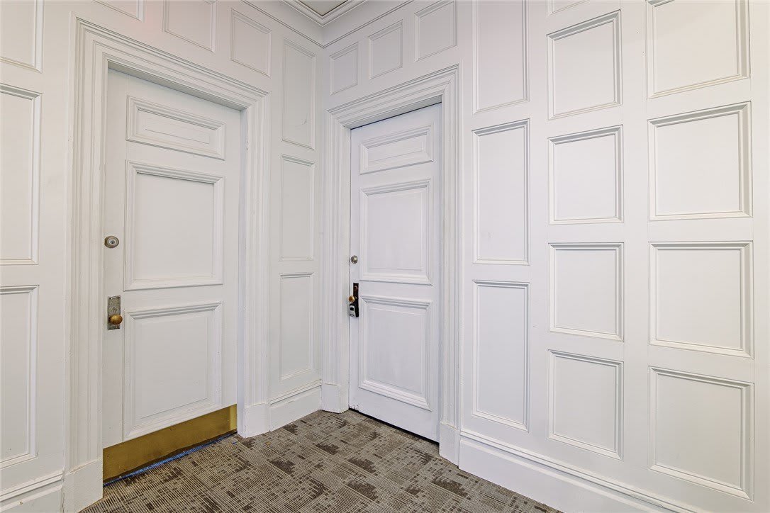 421 University Ave – photo 4