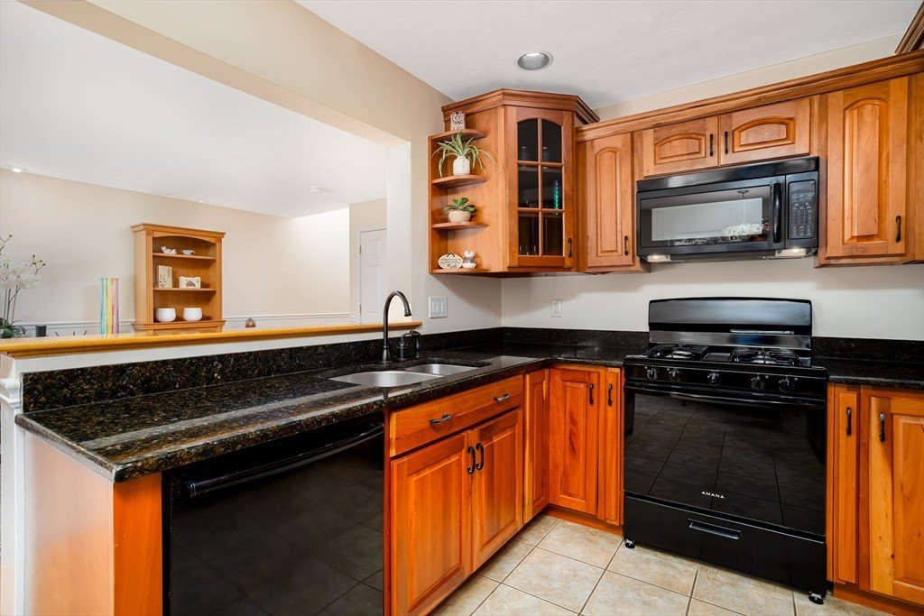 8 Alden Dr – photo 4