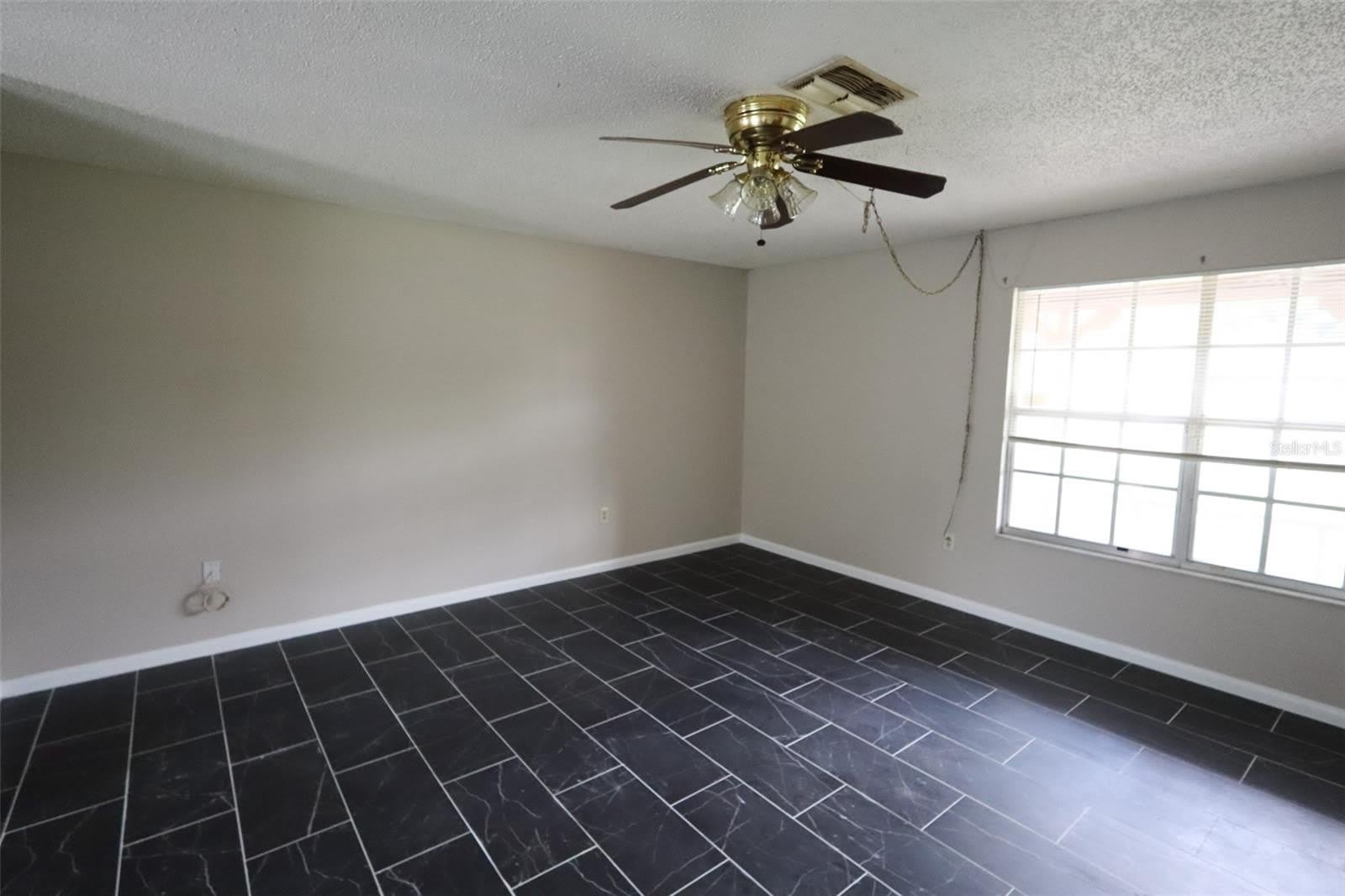 66 Silver Lane – photo 4