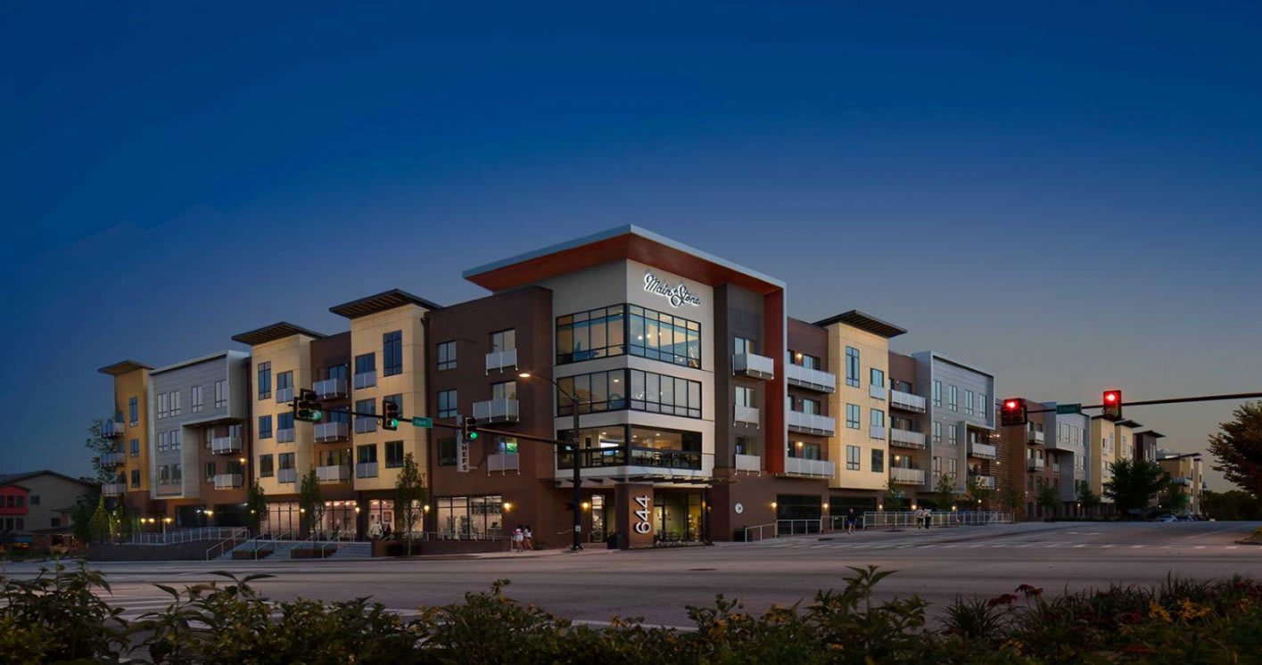 Main + Stone – photo 5