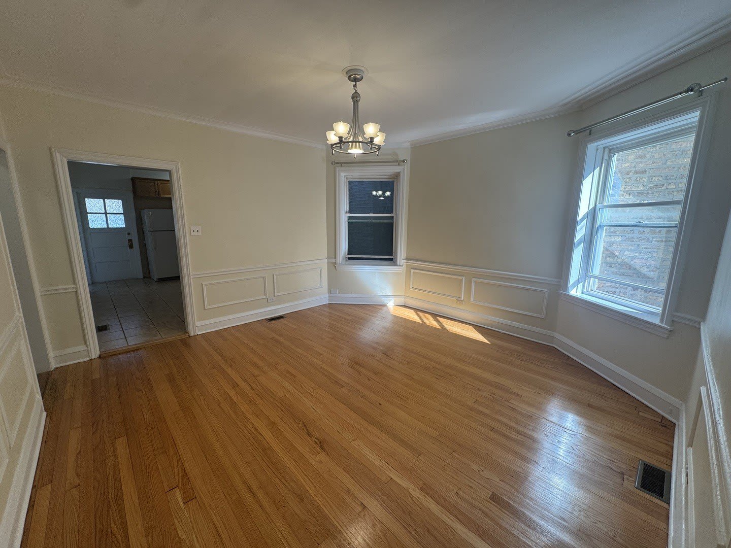 5849 N Campbell Avenue – photo 4
