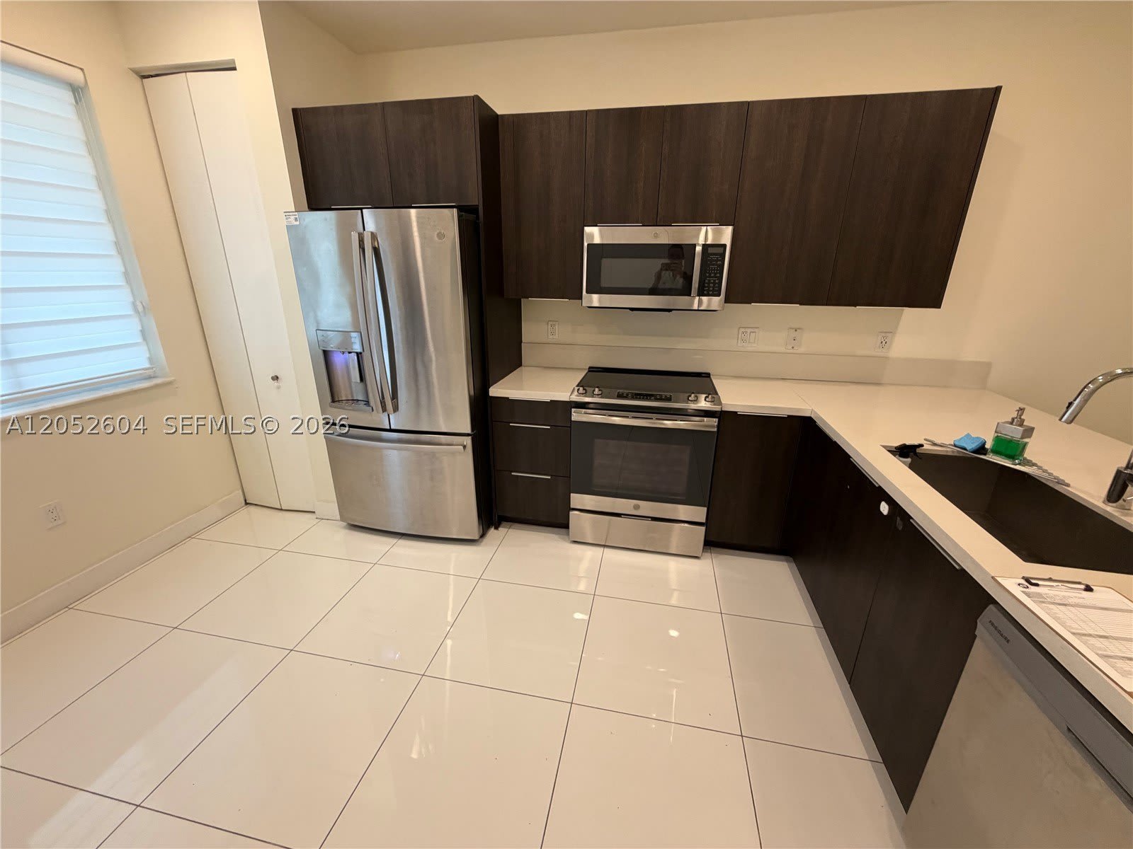 6401 NW 103rd Pl – photo 4