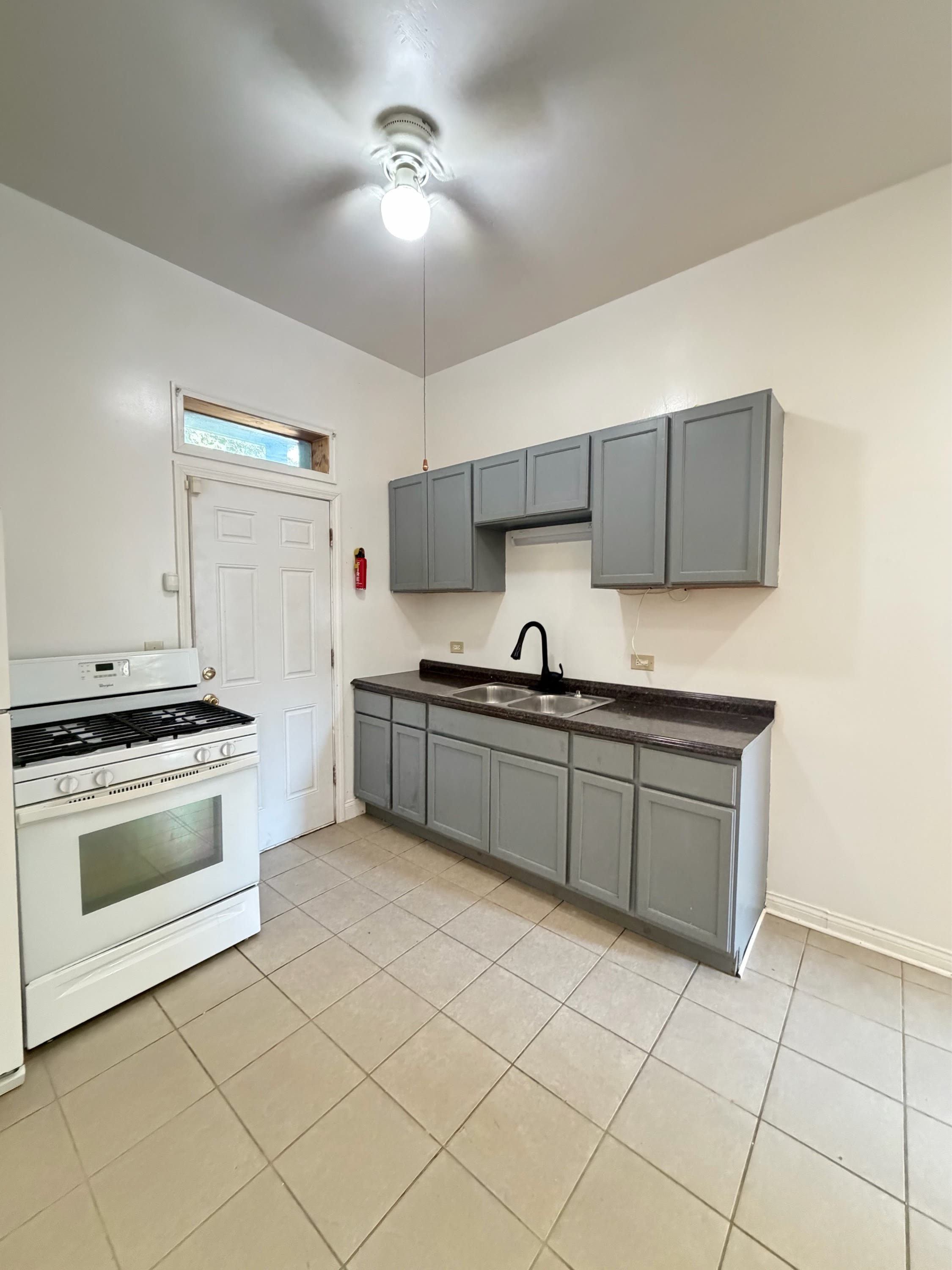 7836 South Emerald Avenue1R – photo 5
