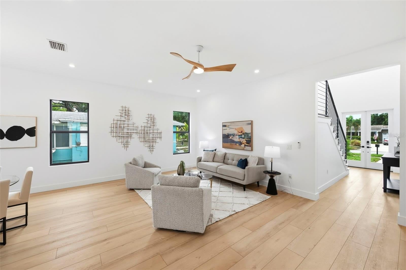 6325 11TH Avenue S – photo 3