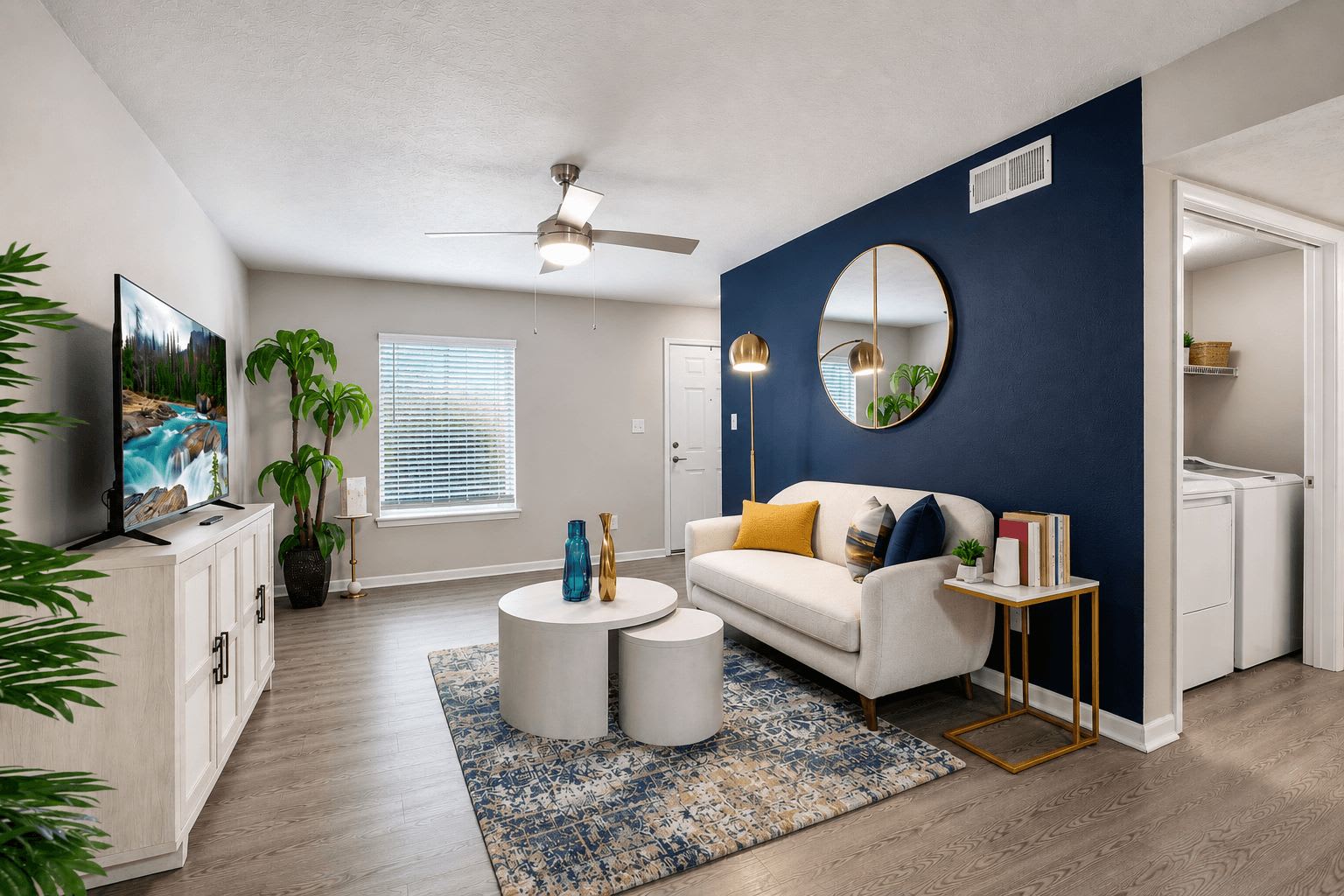 Waters Edge Apartments – photo 3