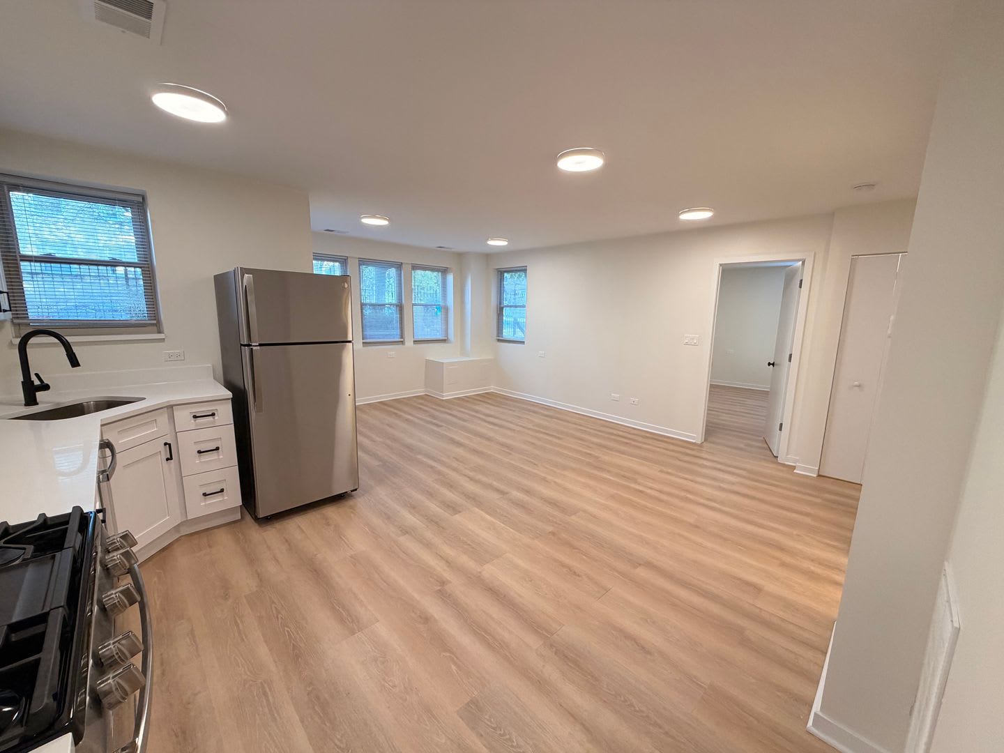 6236 N Bell Ave – photo 5