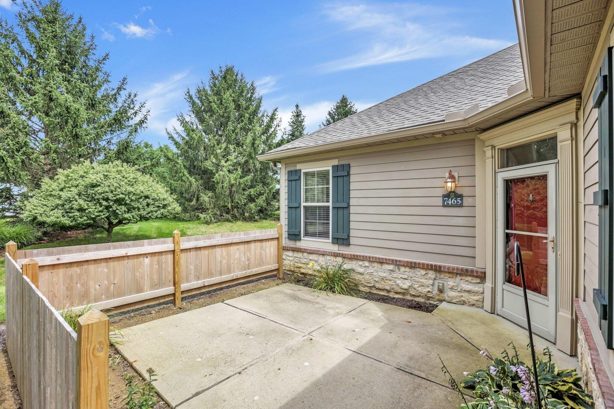 7465 Red Maple Place – photo 3