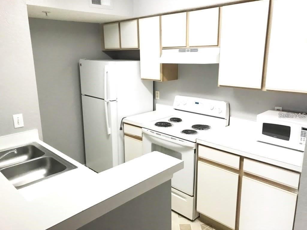 2209 ANTIGUA Place – photo 3