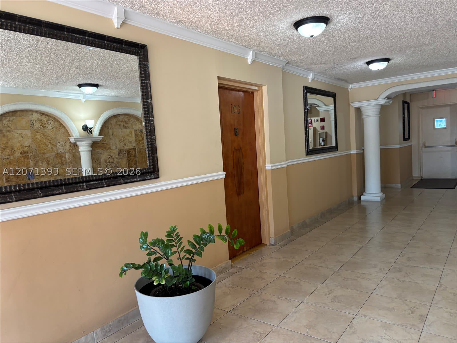 5033 Nw 7Th St – photo 4