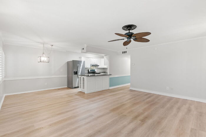 8039 Garden Drive – photo 5