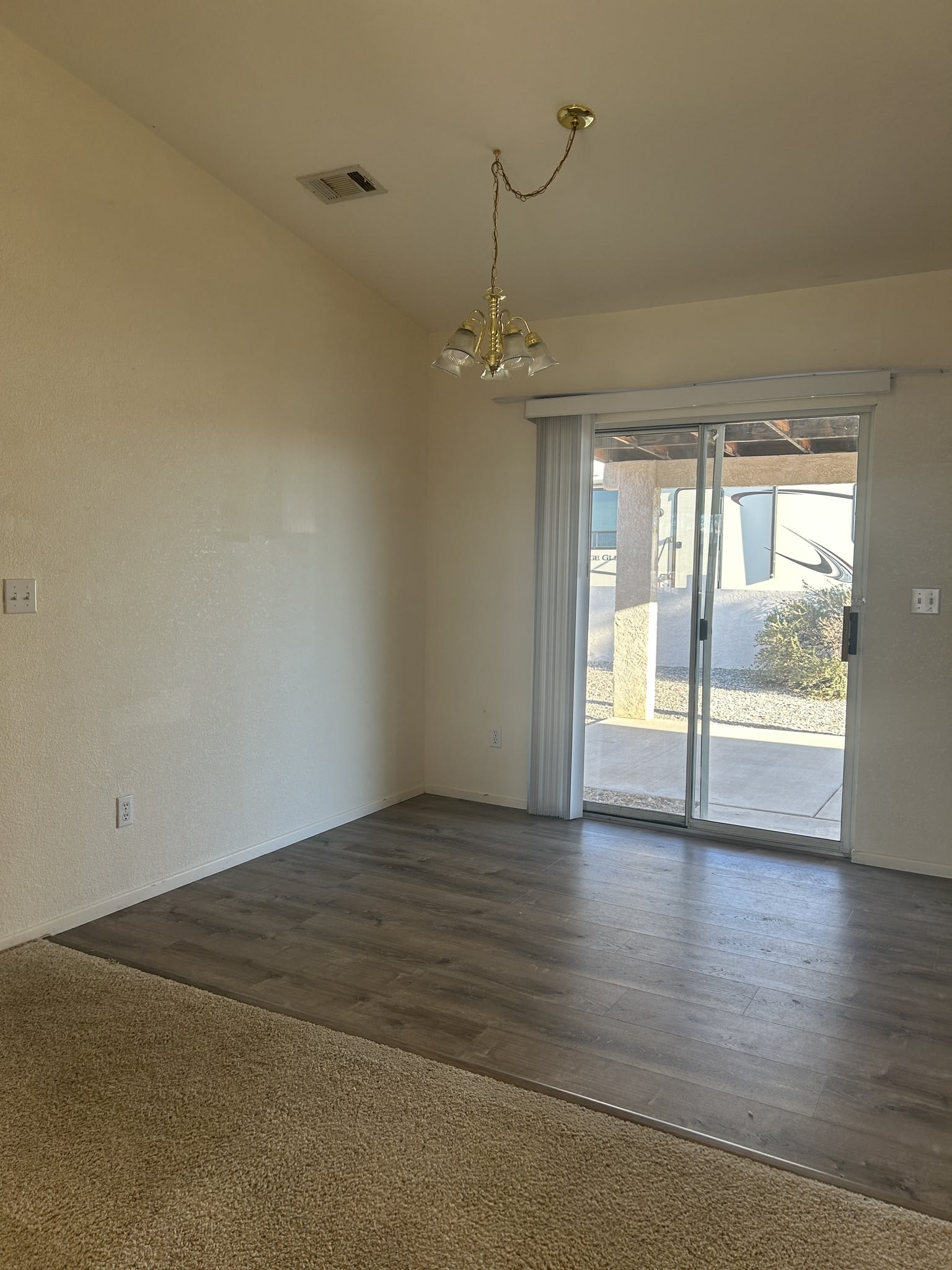 3720 Churchill Dr – photo 5