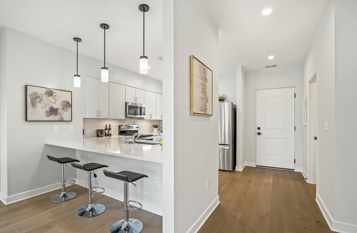 1023 Spring Road NW Unit B – photo 2