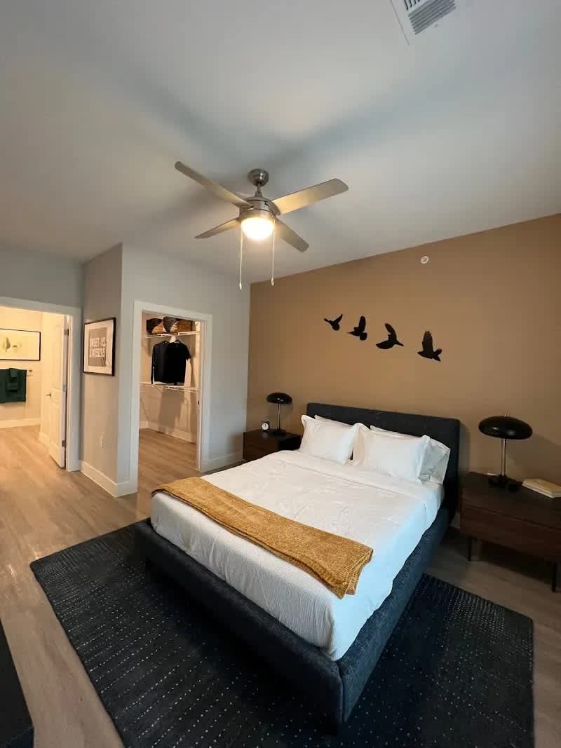 8200 S Congress Ave – photo 2