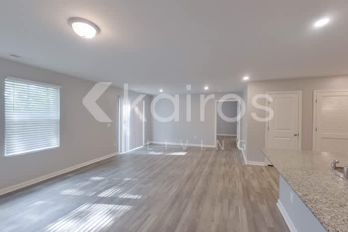 2509 Upland Circle Southeast – photo 5