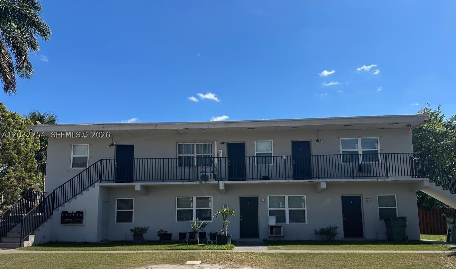 186 Nw 1St St – photo 1