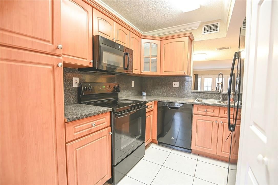 1178 NW 124th Avenue – photo 4