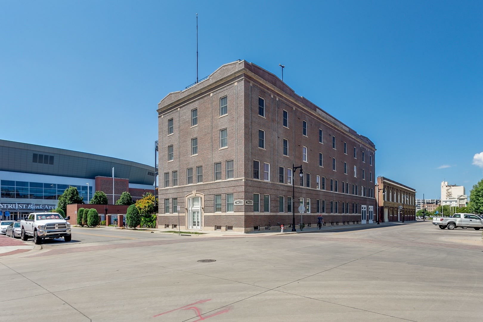 Lofts at St. Francis! 2 bed/2 bath for rent – photo 2
