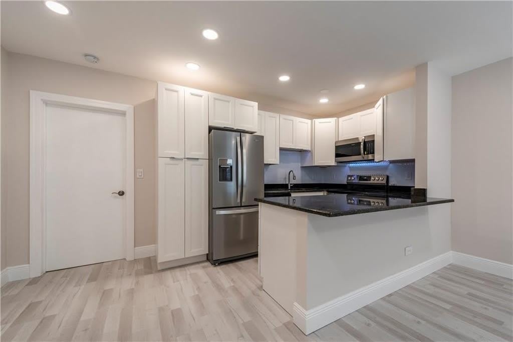 628 Ne 8Th Avenue – photo 4