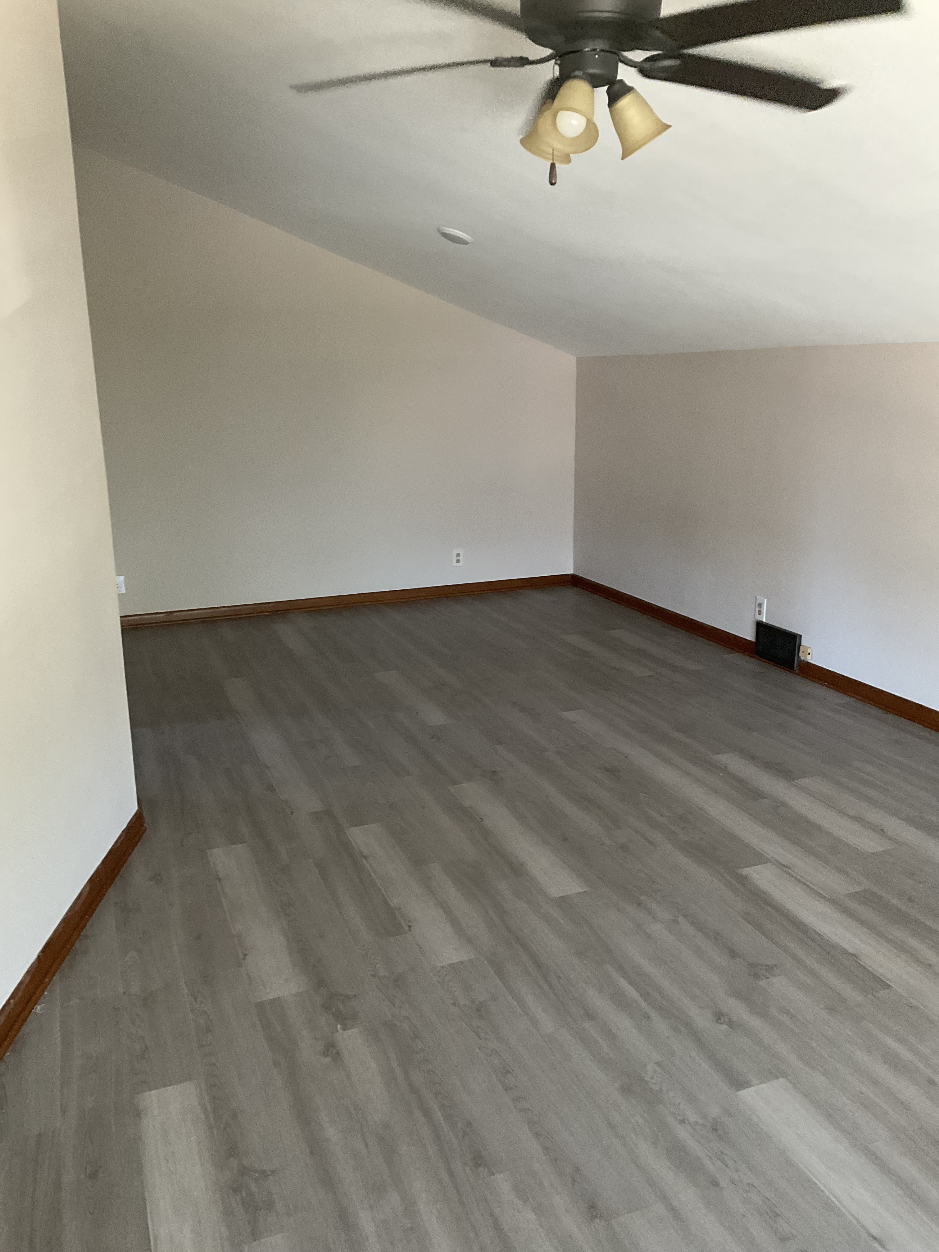 1337 Monroe Ave – photo 3