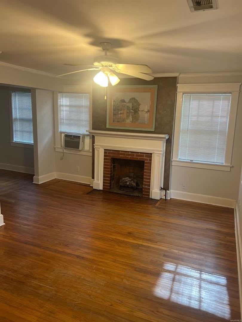 201 Arlington Rd – photo 2