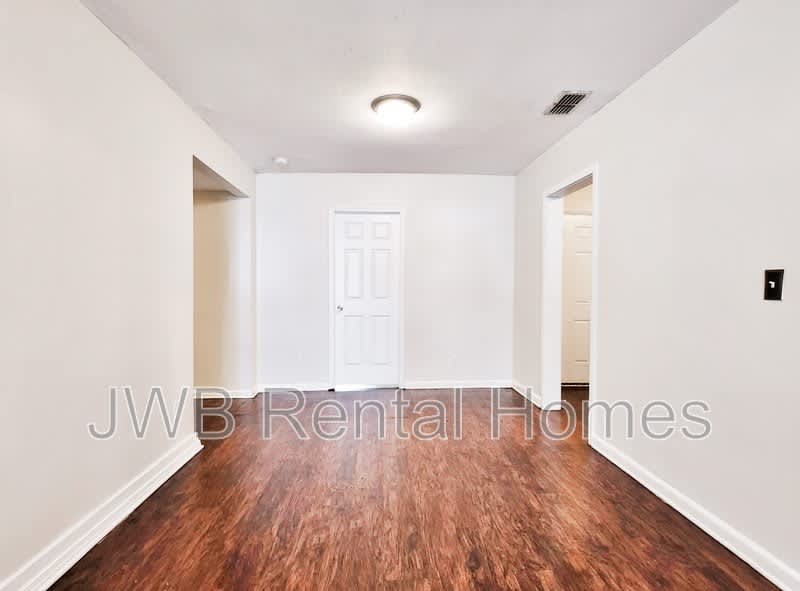 1526 Ribault Scenic Dr – photo 4
