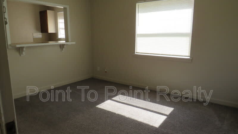 3343 Post Street – photo 2