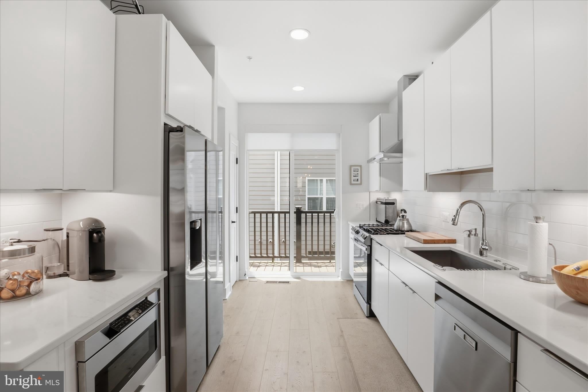 7331 BLADE Drive – photo 5
