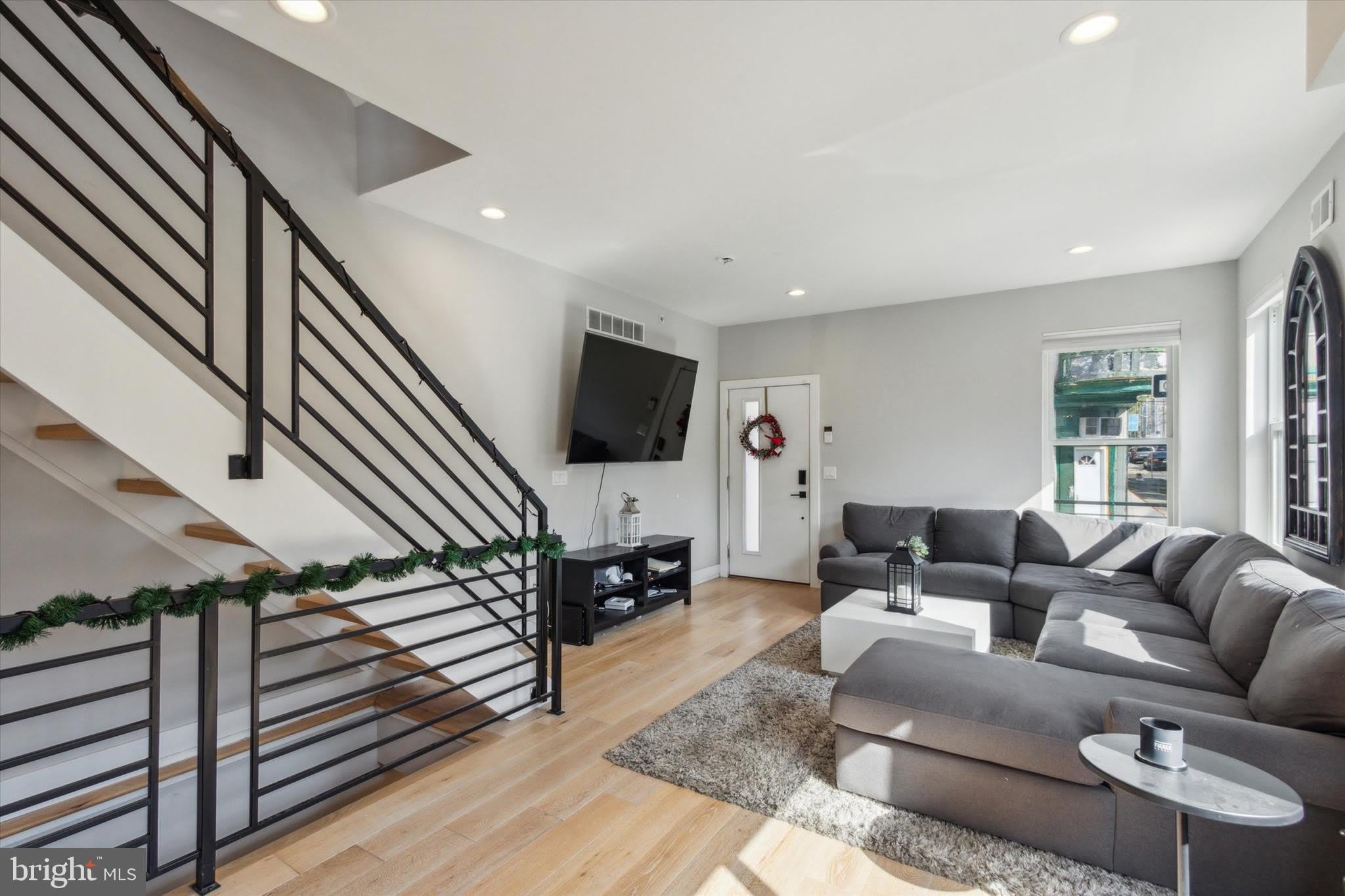 1500 N MYRTLEWOOD Street – photo 4