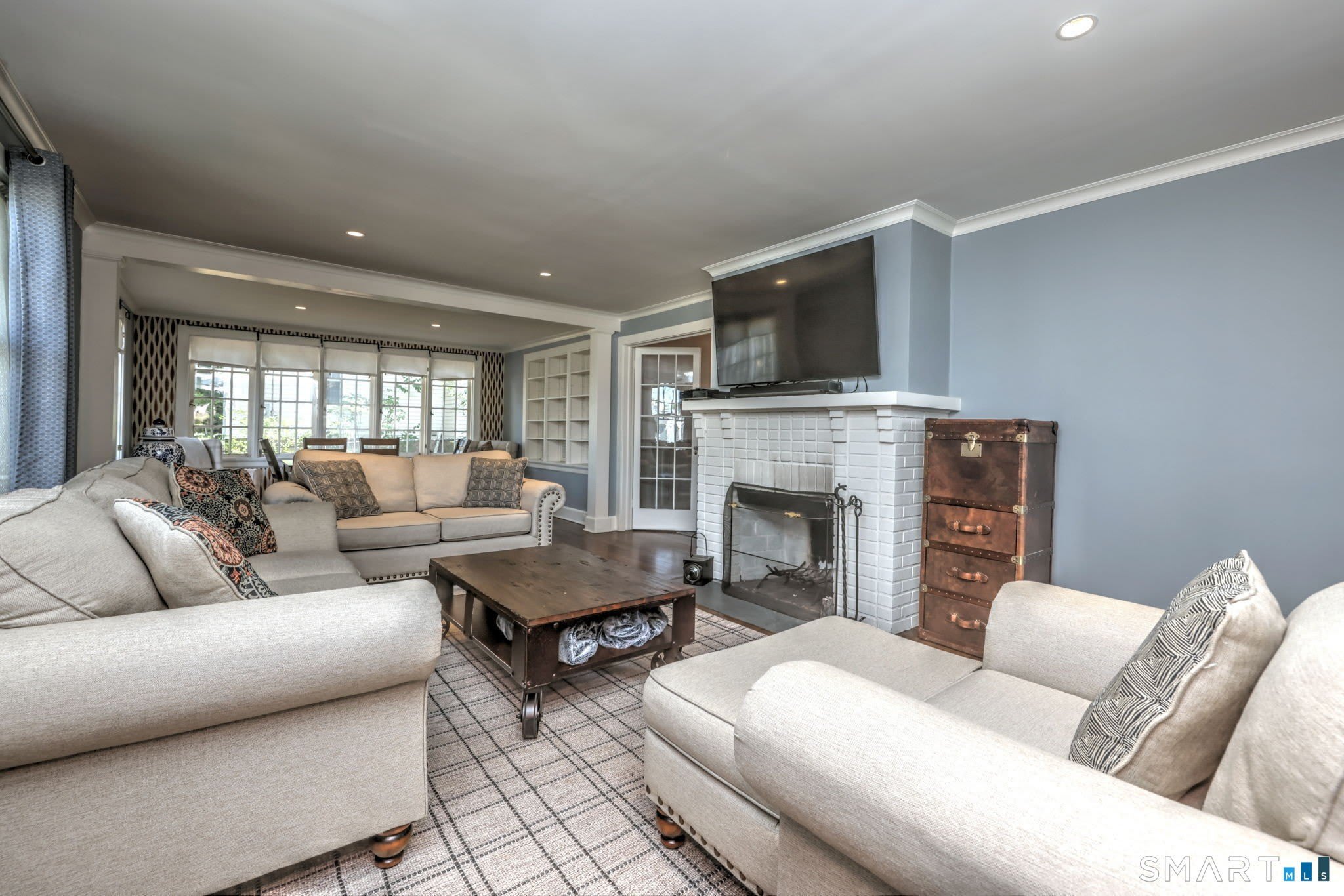1 Nash Place – photo 2