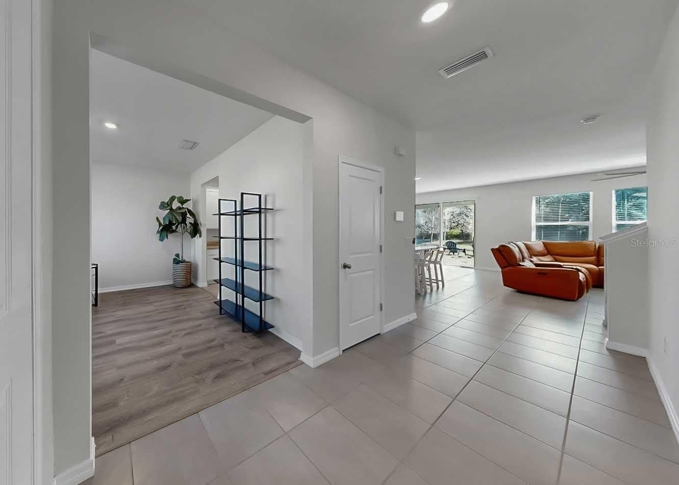 16454 WOODSIDE Glen – photo 2